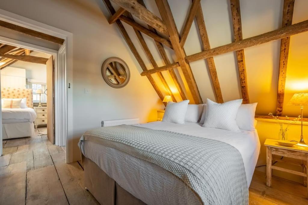Beekeeper'S Cottage Fakenham Extérieur photo