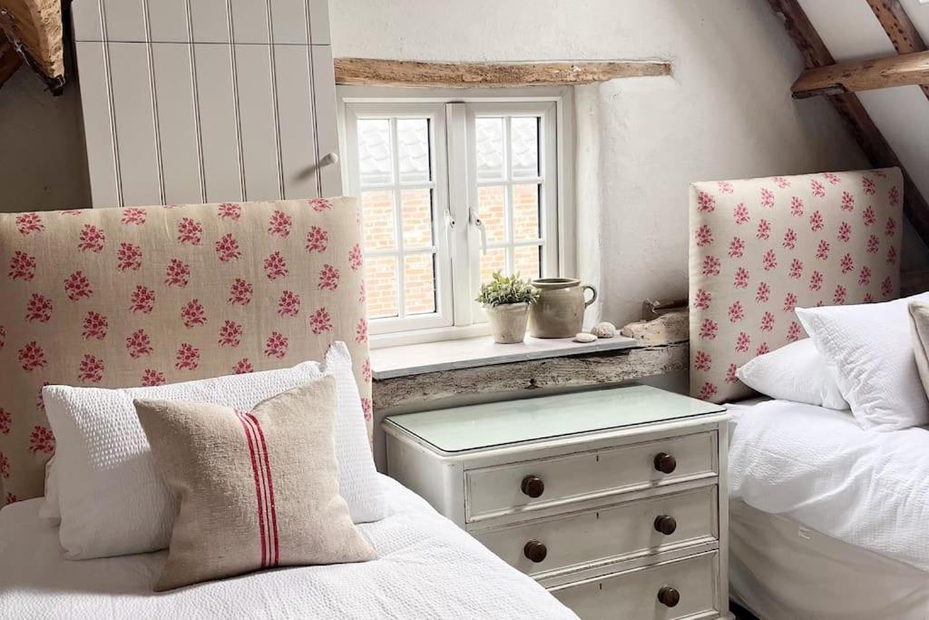 Beekeeper'S Cottage Fakenham Extérieur photo